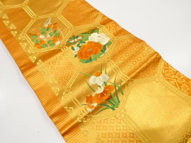 亀甲繋ぎに牡丹・萩・菖蒲模様　刺繍　名古屋帯